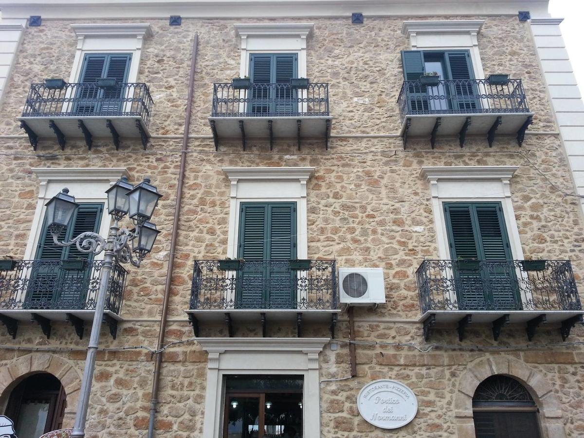 Bed and Breakfast Il Portico Dei Normanni à Butera Extérieur photo